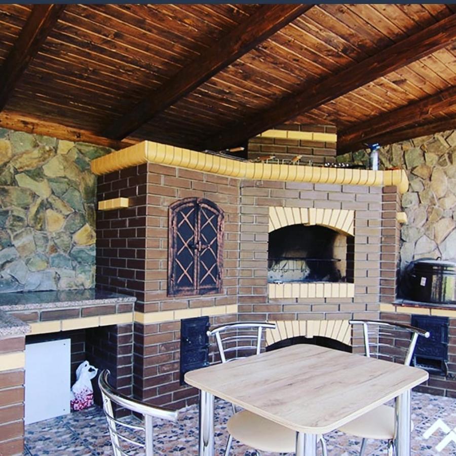 Villa Paraiso Karpaty Tesnitska 外观 照片